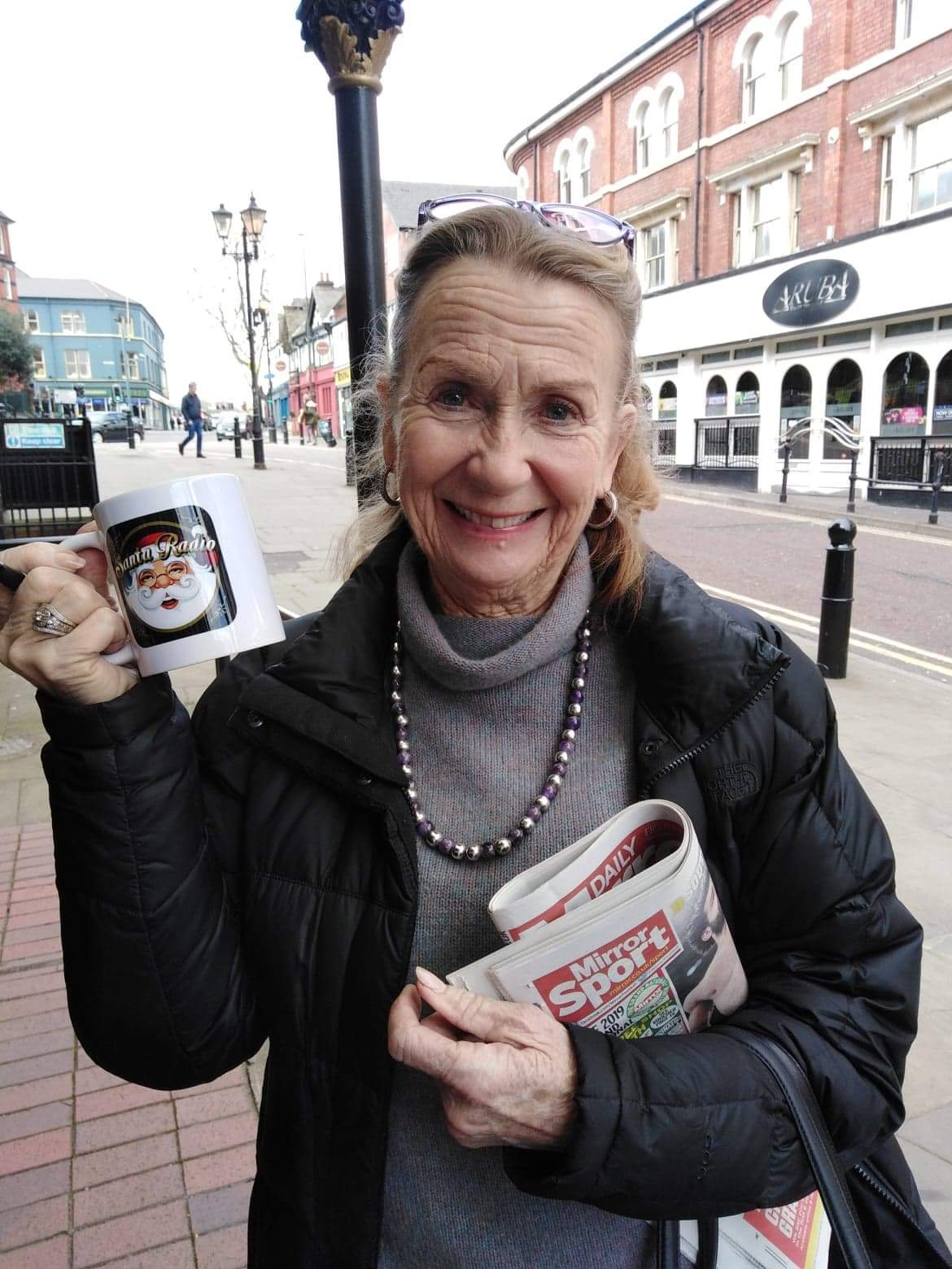 Juliet Mills with Santa Radio mug