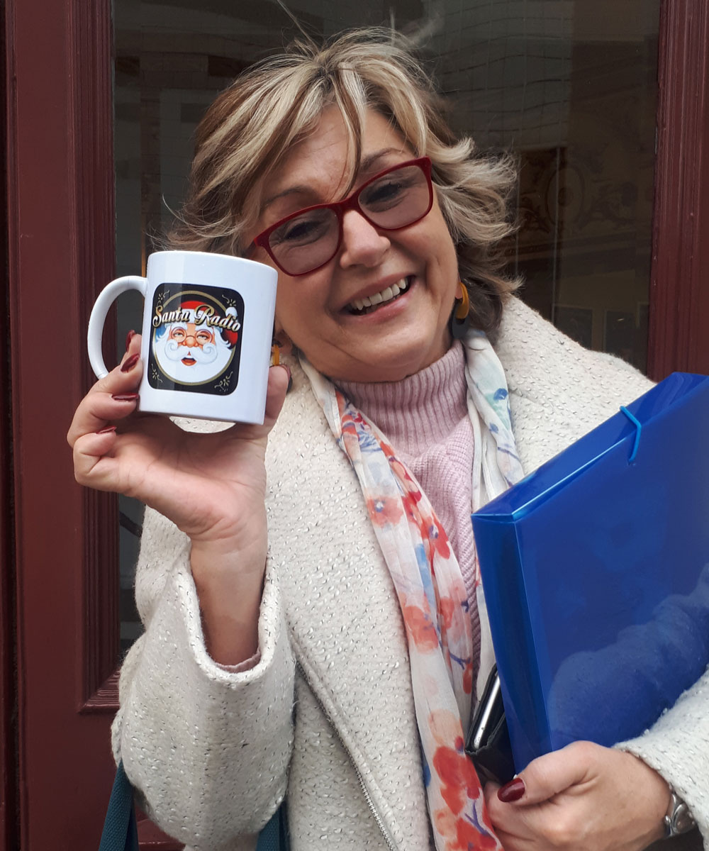 Lesley Garrett Soprano Singer - Santa Radio Celebrity Mugshots