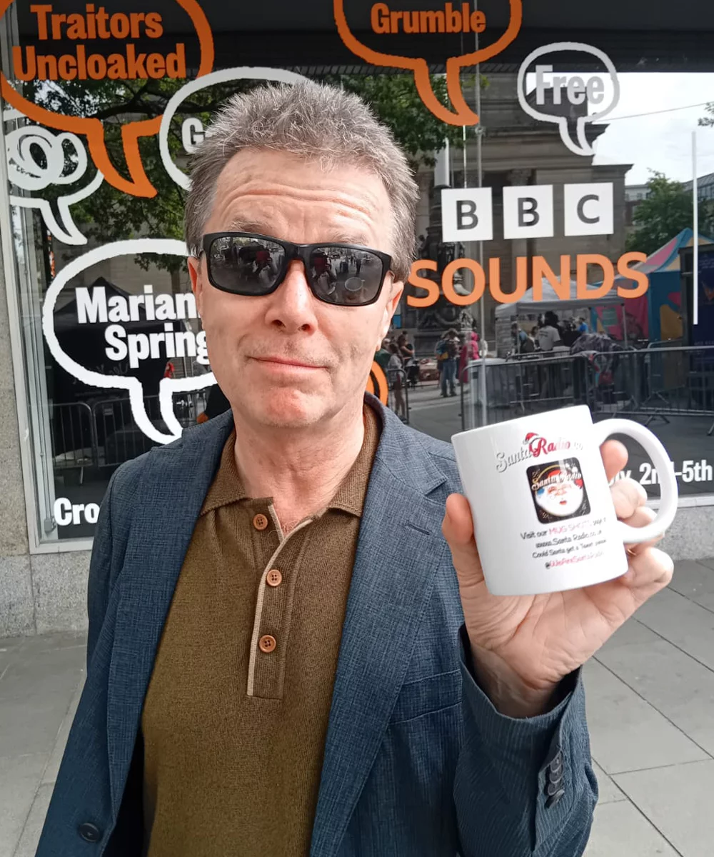 Nicky Campbell with Santa Radio mug