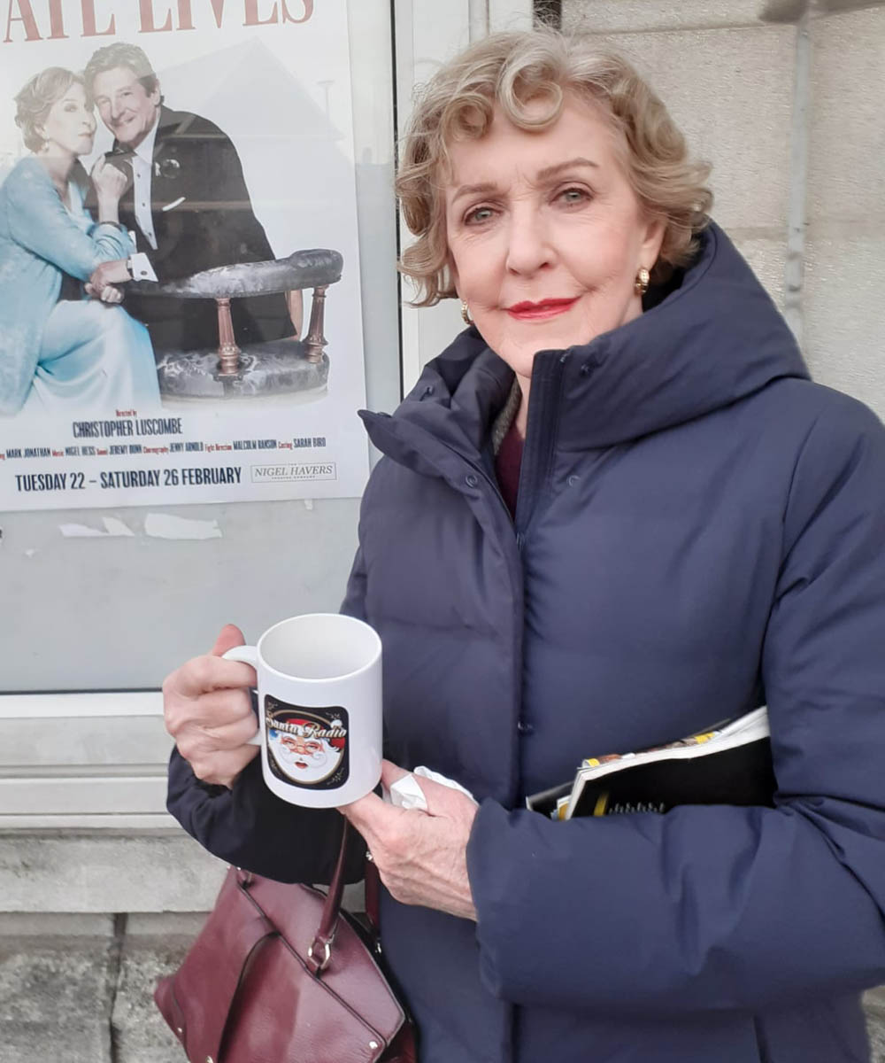 Patricia Hodge - Actress - Santa Radio Mugshot