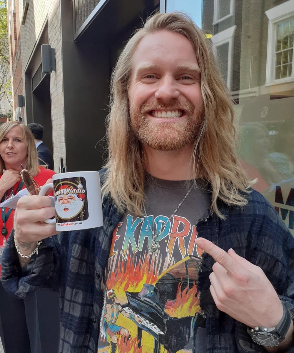 Sam Ryder - Singer & Songwriter - Santa Radio Mugshot