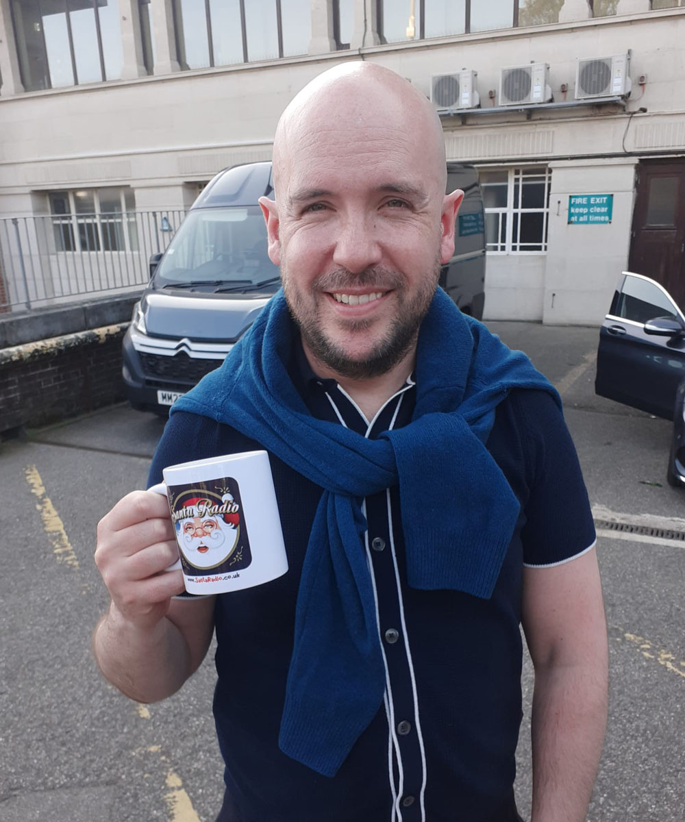 Tom Allen - Comedian - Santa Radio Mugshot